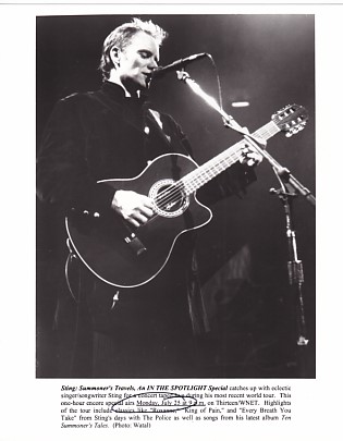 1988 Press Photo Of Sting With Acoustic Guitar
